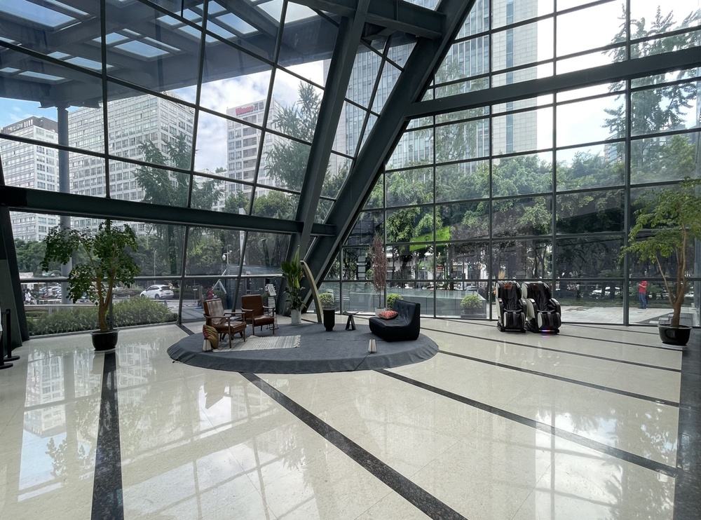 国航世纪中心大堂图