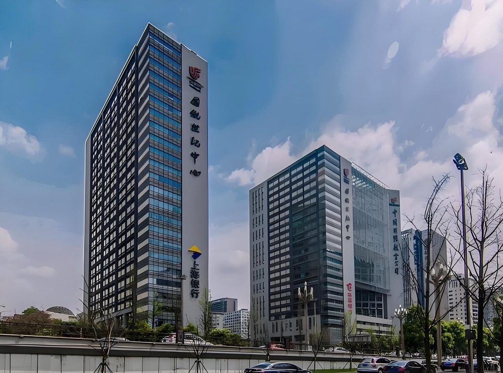 国航世纪中心外观图